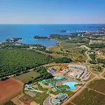 Lori * Porec