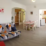Lori Apartment