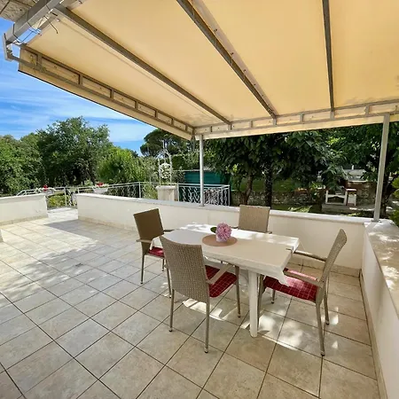 Lori Apartament