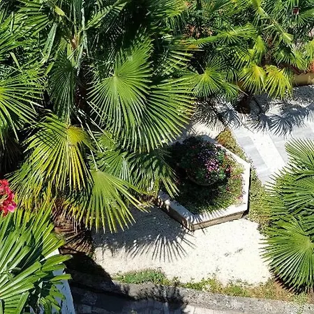 Lori Διαμέρισμα *