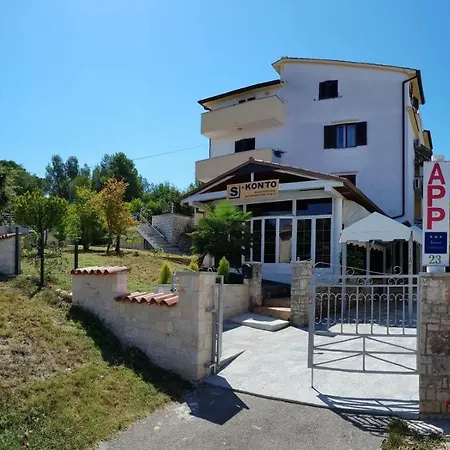 Lori Apartment