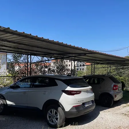 Lori Lejlighed Poreč